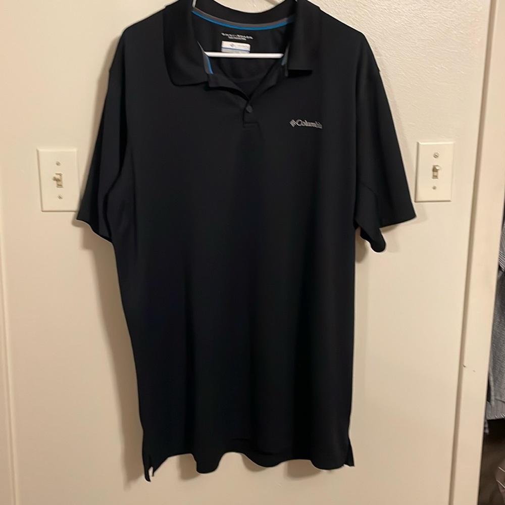 Men’s Columbia polo shirt size XLT